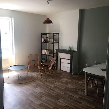 Appartement Avec Parking Proche Cathedrale Бурж Екстер'єр фото