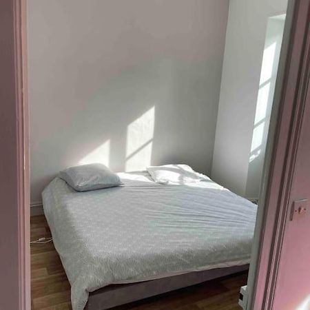Appartement Avec Parking Proche Cathedrale Бурж Екстер'єр фото